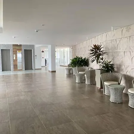 Apartamento Luxury Front Of The Beach