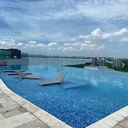 Luxury Front Of The Beach * Cartagena